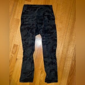 LULULEMON CAMO PRINT LEGGINGS
